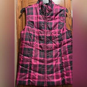🖤 KIM ROGERS Women’s pockets quilted Puffer full zip plaid Vest Fuchsia Black M
